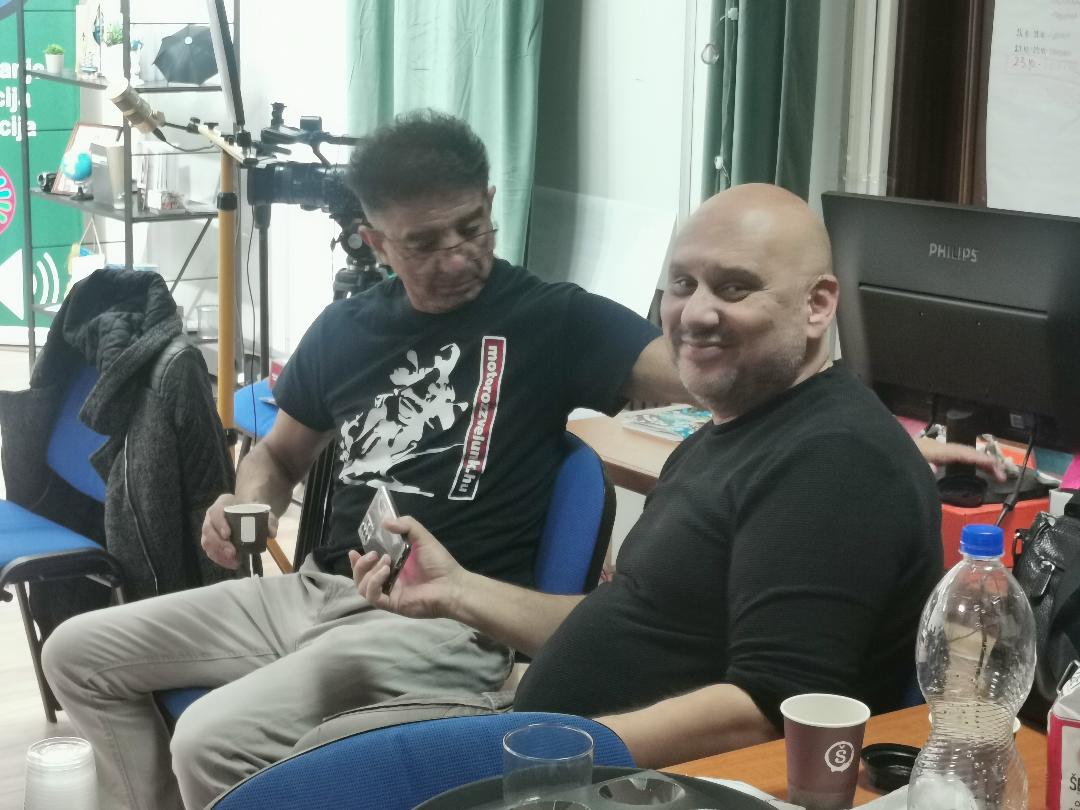 ​OTVORENI RAZGOVOR SA DRAGANOM RISTIĆEM &ndash; FRONTMENOM GRUPE KAL I OSNIVAČEM FRKA FESTIVALA